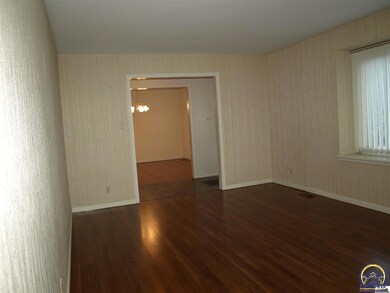 3101 SW Burlingame Rd, Topeka, KS 66611 - photo 6