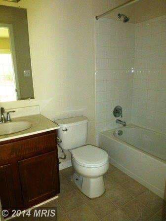 3019 Chinkapin Oak Ln unit 331, Woodbridge, VA 22191 - photo 5