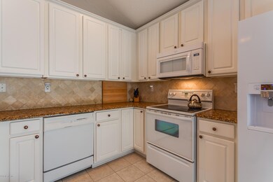 07 Kitchen View 1