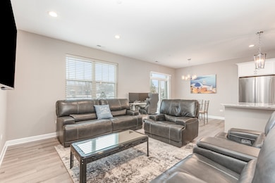 253 Masters Dr, Addison, IL 60101 - photo 3