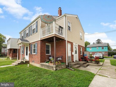 118 W Parkway Ave, Chester, PA 19013 - photo 4