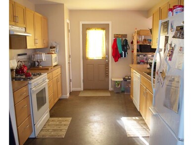 63 Second Branch Ln, Randolph Center, VT 05061 - photo 2