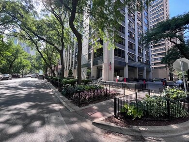 Pearson on the Park Condos unit 905, Chicago, IL 60611 - photo 2