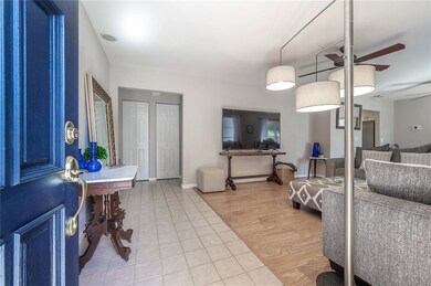 7004 Larimer Ct, Tampa, FL 33615 - photo 3