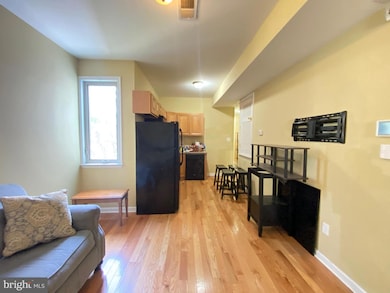 2134 N Carlisle St unit 2, Philadelphia, PA 19121 - photo 3
