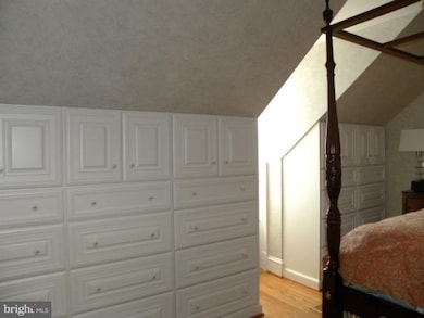 4 Wolfe St unit 21, Alexandria, VA 22314 - photo 6