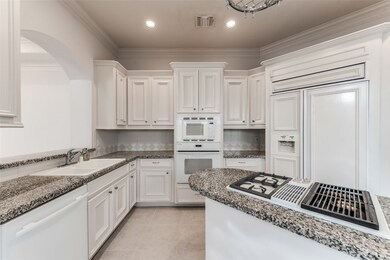 2208 Mcduffie St, Houston, TX 77019 - photo 7