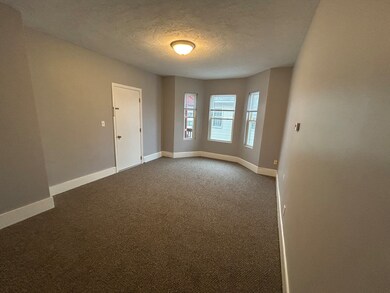 27 Hammond St unit D, Waltham, MA 02451 - photo 5
