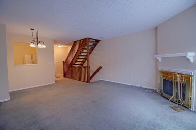 Living Room (5)