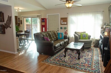 Maple Ave Family Rm