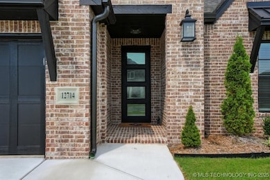 12714 S Irvington Ave, Bixby, OK 74008 - photo 2