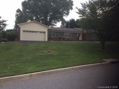 906 Carolyn St, Statesville, NC 28677 - photo 3