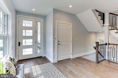 2347 Highland Ave, Falls Church, VA 22046 - photo 6