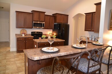 135 Crab Apple Ave, Crestview, FL 32536 - photo 5