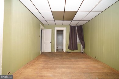 4167 Fairview Ave, Baltimore, MD 21216 - photo 6