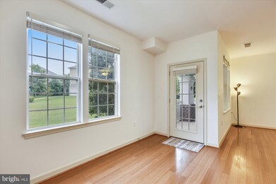 42446 Mayflower Terrace unit 103, Ashburn, VA 20148 - photo 7