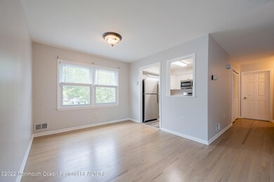 33 Center St unit 2, Matawan, NJ 07747 - photo 7