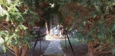 19 Lamberts Cove Rd, Vineyard Haven, MA 02568 - photo 2