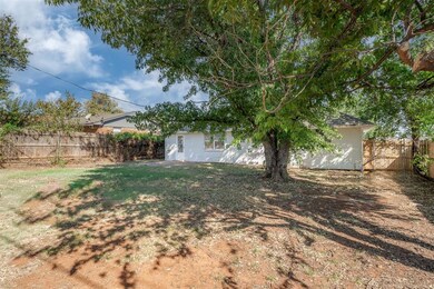 5412 NW 65th St, Warr Acres, OK 73132 - photo 7