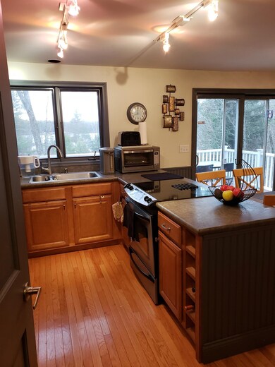 85 Conifer Rd, Rindge, NH 03461 - photo 3