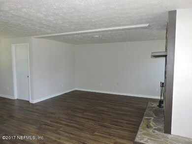 5154 Broken Arrow Dr N, Jacksonville, FL 32244 - photo 5