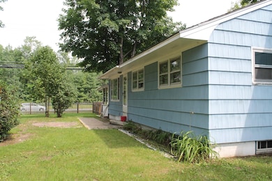 56 Kancamagus Hwy, Woodstock, NH 03262 - photo 5