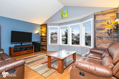 Living Room_Kristian 38-FULL