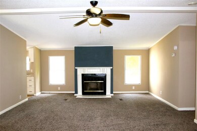 147 County Road 3793, Cleveland, TX 77328 - photo 5