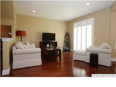 307 April Way unit 307, Middletown, NJ 07748 - photo 5