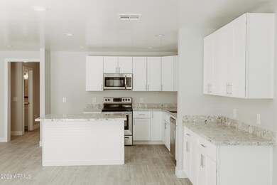 2221 N 27th St, Phoenix, AZ 85008 - photo 7