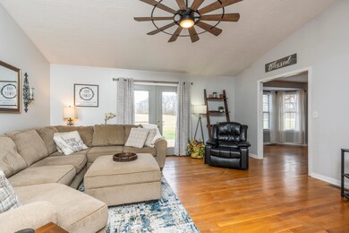 333 Weslyn Way, Nicholasville, KY 40356 - photo 4