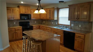 326 Sycamore St, Raymore, MO 64083 - photo 7