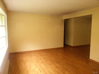 2024 Tanite Rd, Stroudsburg, PA 18360 - photo 2