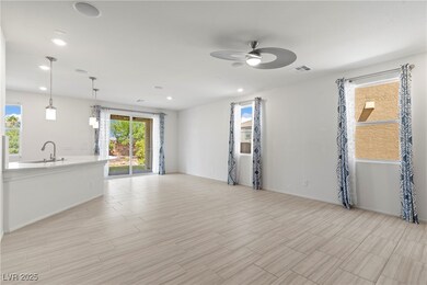 9092 Jade Vine Ave, Las Vegas, NV 89148 - photo 7