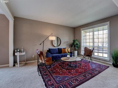 652 June Dr, Molalla, OR 97038 - photo 3