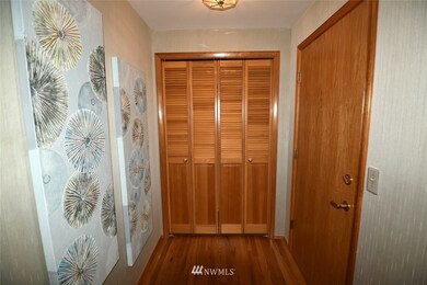 609 7th Ave N unit B202, Edmonds, WA 98020 - photo 2