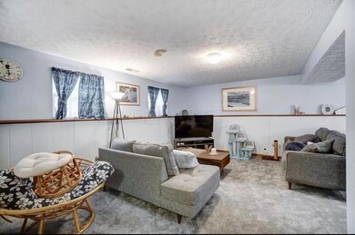 2136 Summer Breeze Dr, Columbus, OH 43223 - photo 3