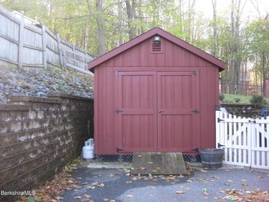 storage garage