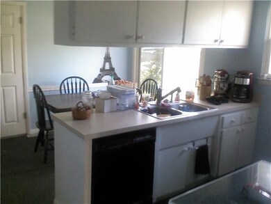 4933 Downing Dr, Columbus, OH 43232 - photo 4