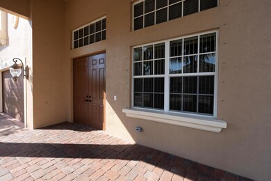 2322 SW Newport Isles Blvd, Port Saint Lucie, FL 34953 - photo 4