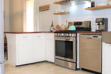 735 Clarence St, Lake Charles, LA 70601 - photo 5