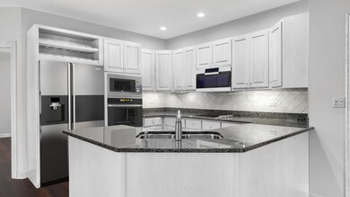 54 Chesterfield Ct, Burr Ridge, IL 60527 - photo 3