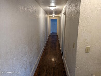 PXL_20220826_130856859