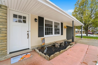 6277 Twig Ln, Cincinnati, OH 45230 - photo 3