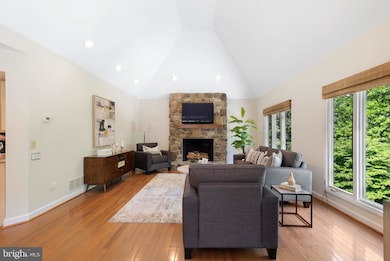 965 Derring Ln, Bryn Mawr, PA 19010 - photo 7