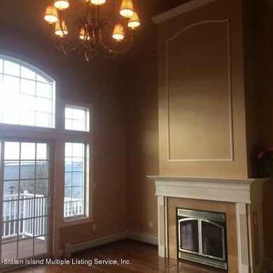 22 Pilot Ln, Staten Island, NY 10309 - photo 5