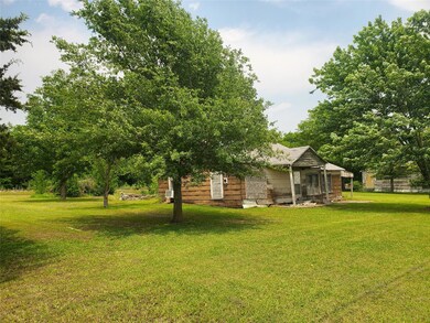 1612 W Hwy 56, Bonham, TX 75418 - photo 6