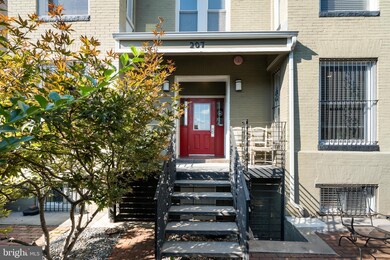 207 R St NW unit 2, Washington, DC 20001 - photo 3