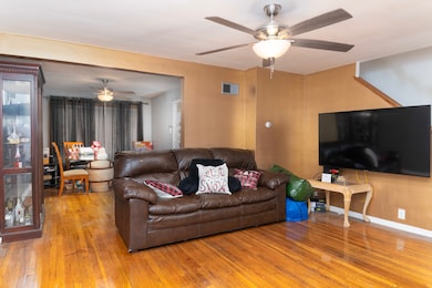 211 Ash St, Park Forest, IL 60466 - photo 3