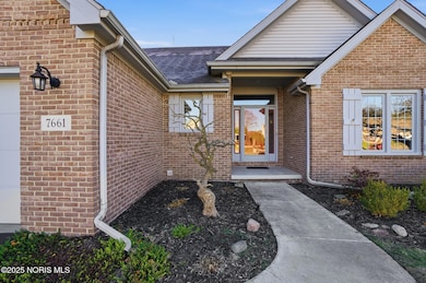 7661 Rome Ct, Holland, OH 43528 - photo 4